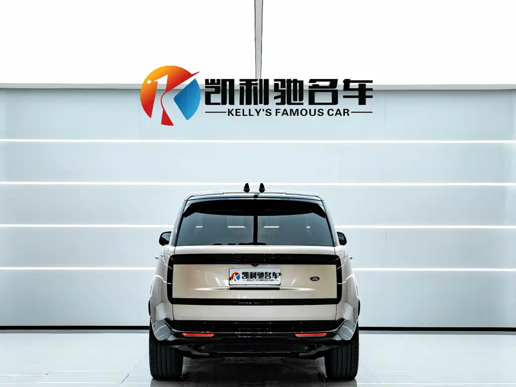 Land Rover Range Rover 2023 3.0 L6 400PS Long Wheelbase