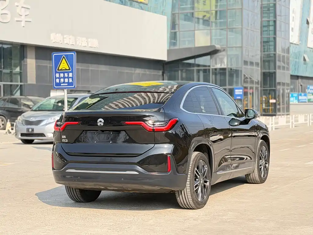 NIO NIO EC6