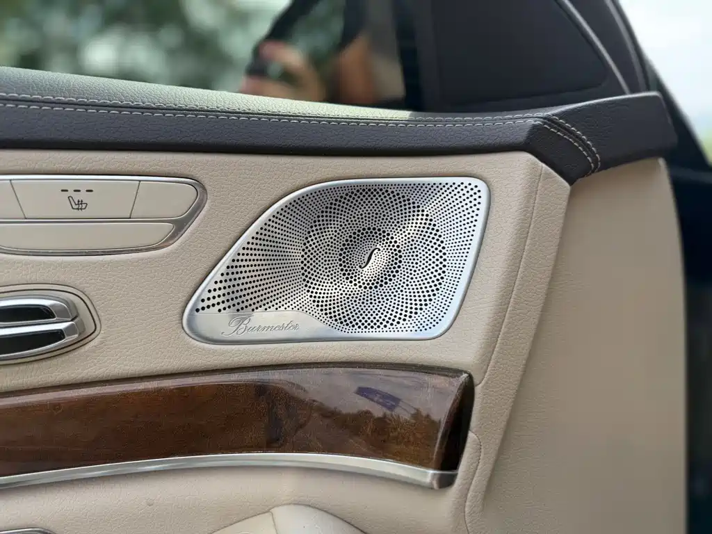 Mercedes-Benz S-Class — миниатюра 8