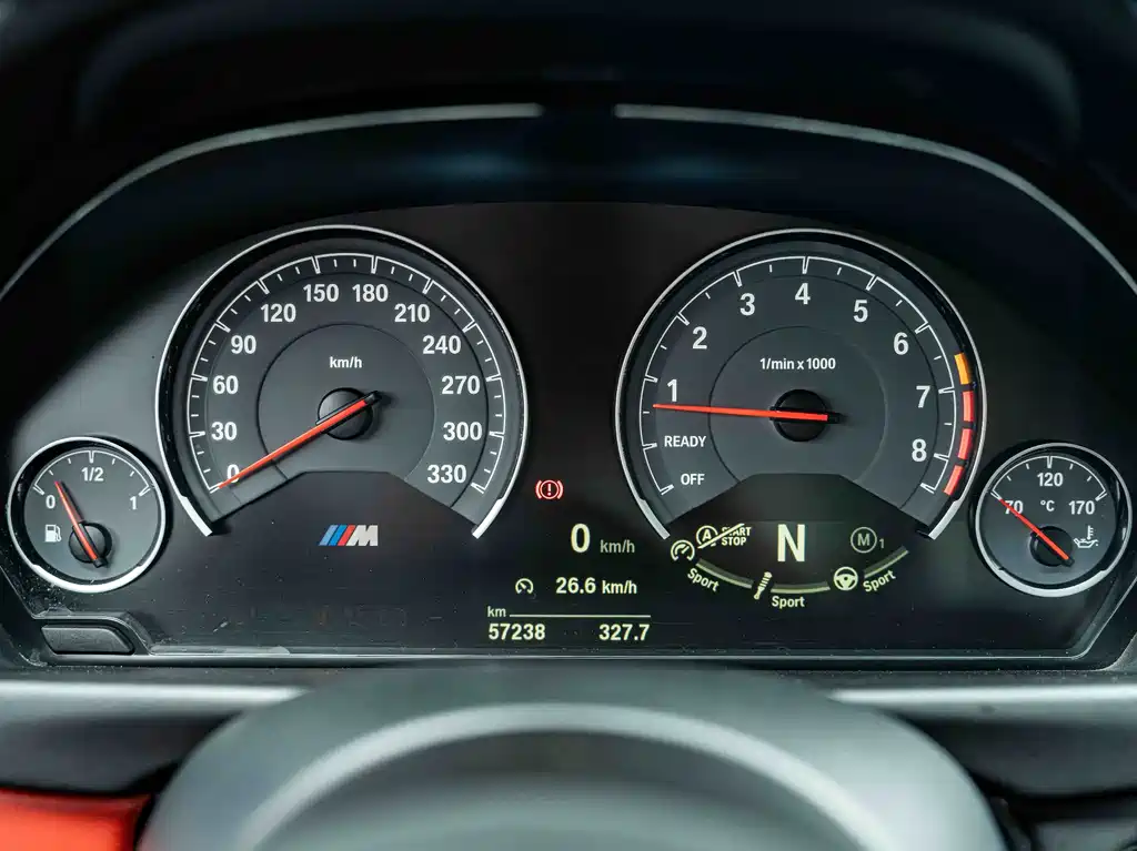 BMW M4 — миниатюра 14