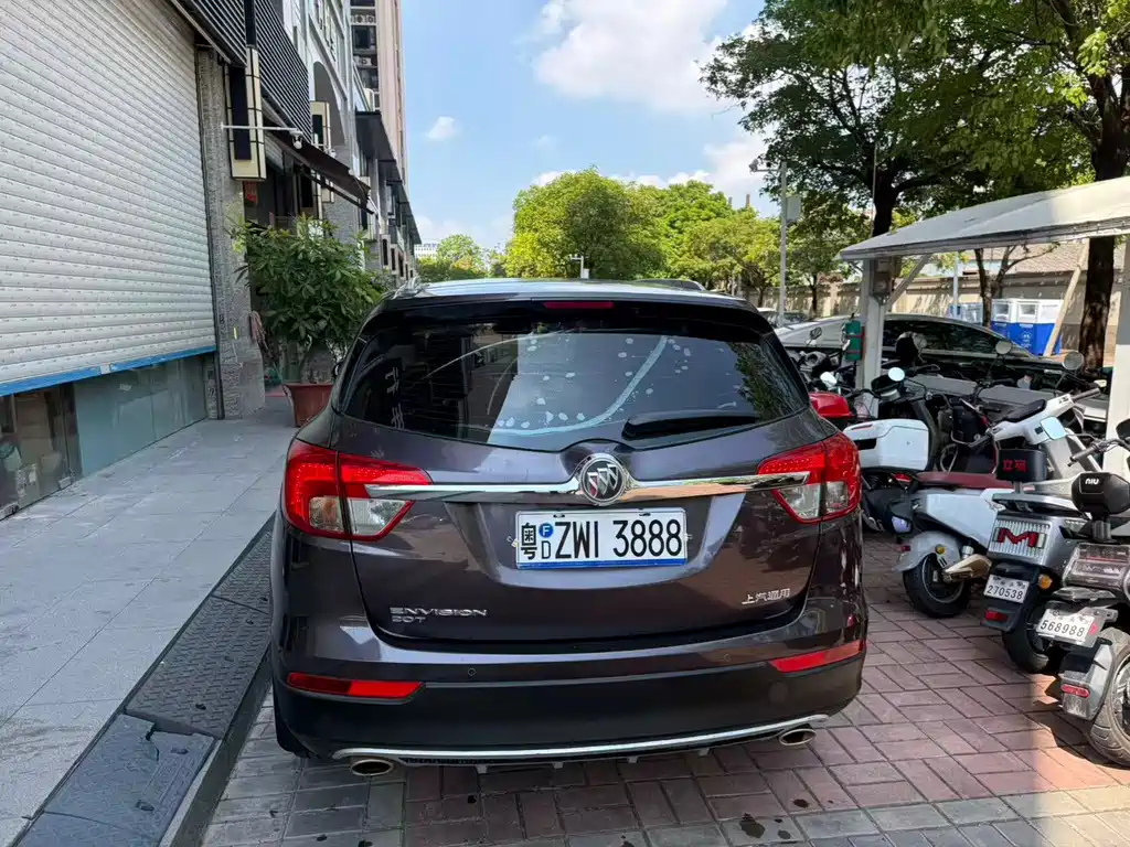 Buick Envision Plus — миниатюра 9