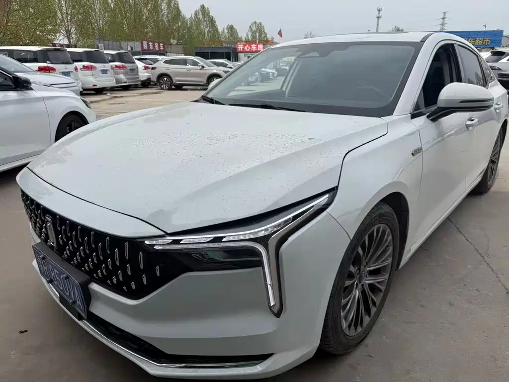 Bestune B70 2022