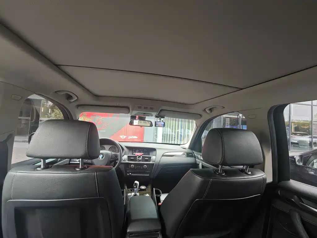 BMW X3 (Import) — миниатюра 9