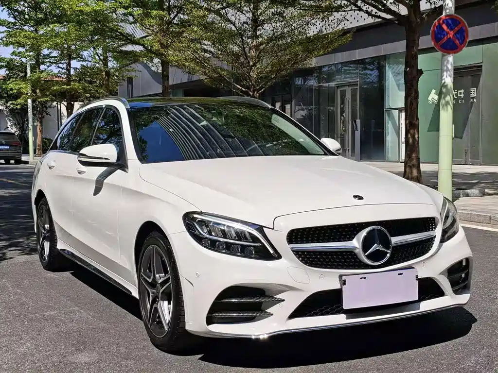 Mercedes-Benz C-Class (Import) — миниатюра 3