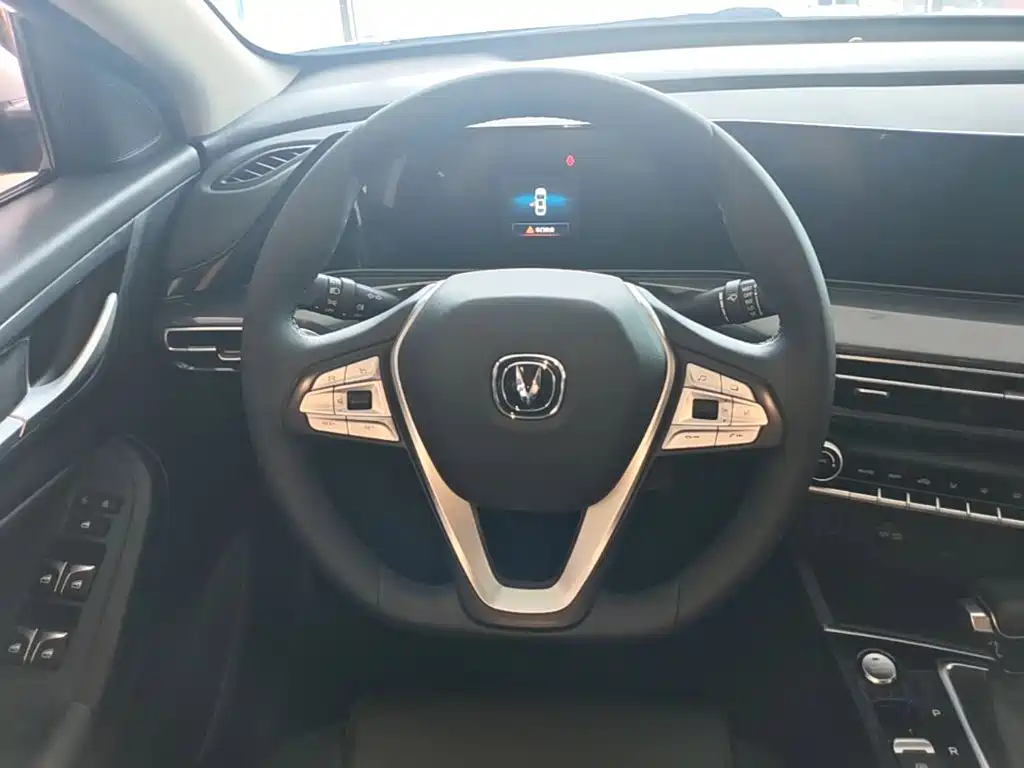 Changan Eado — миниатюра 11