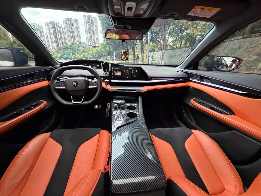 Changan UNI-V 2.0T Classic Sport Type, фото 8