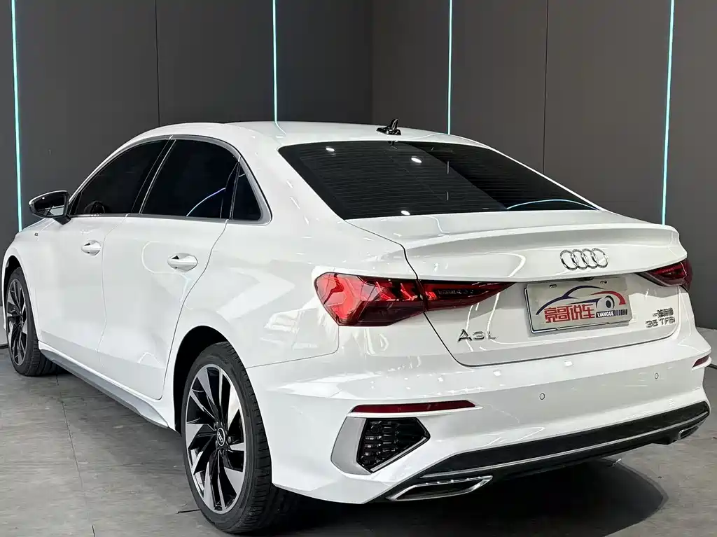 Audi A3 2024 A3L Limousine 35 TFSI Fashion Sport