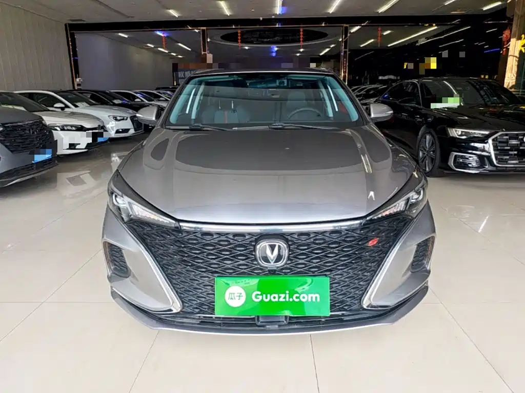 Changan Eado — миниатюра 3
