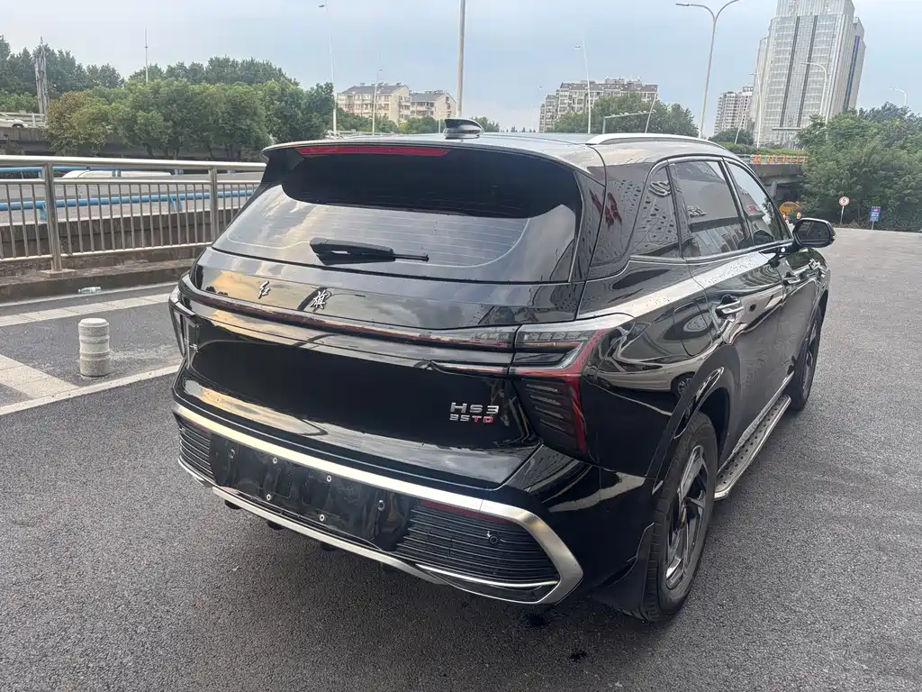 Hongqi Hongqi HS3 — миниатюра 5