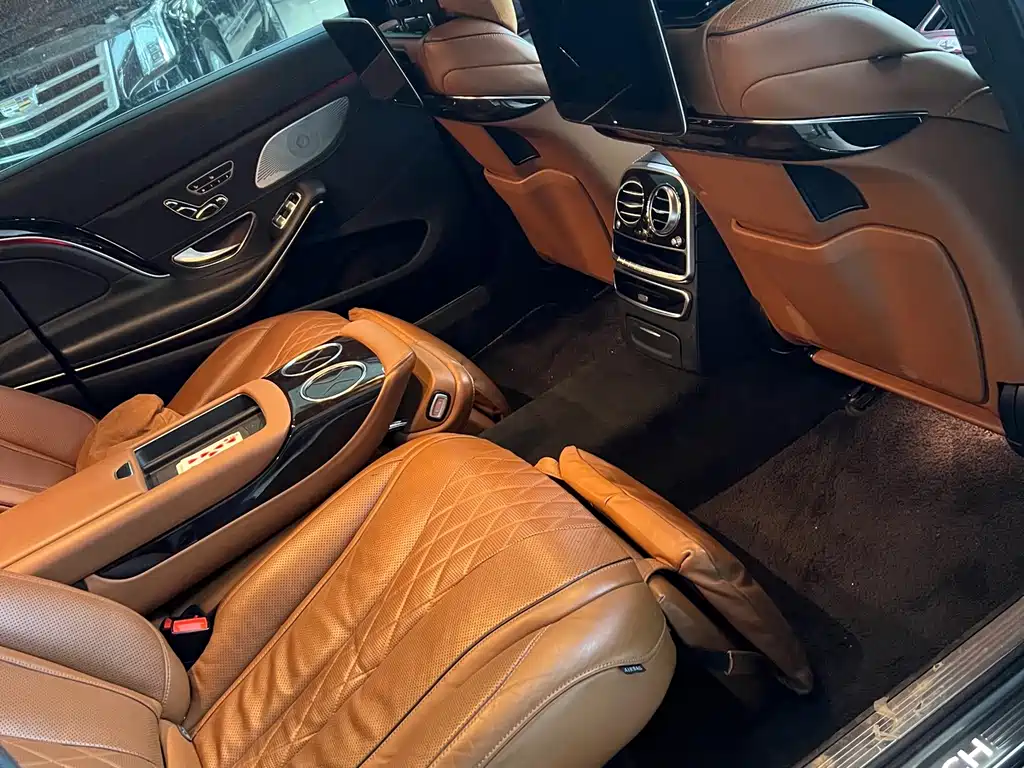 Mercedes-Benz S-Class — миниатюра 8