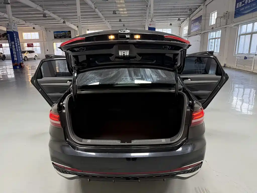 Volkswagen Lavida — миниатюра 16