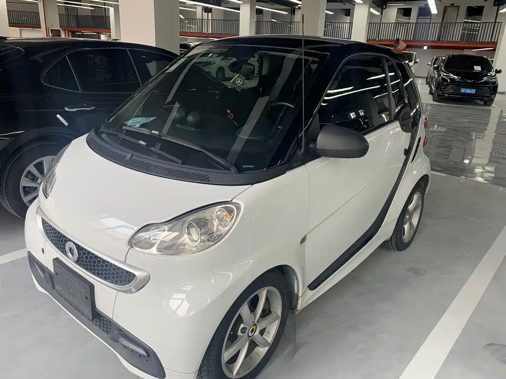 Smart Fortwo 2013 1.0T Hardtop Passion Edition