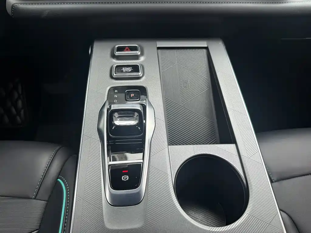GAC Motor Shadow Cool — миниатюра 14