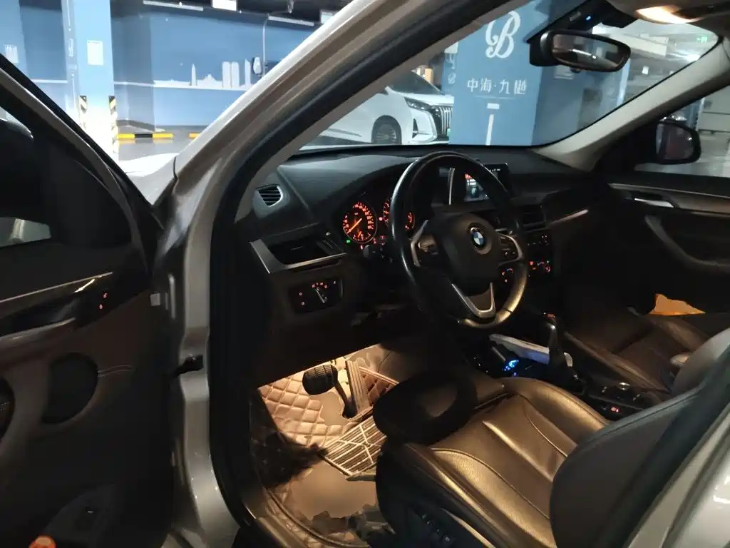 BMW X1 — миниатюра 12