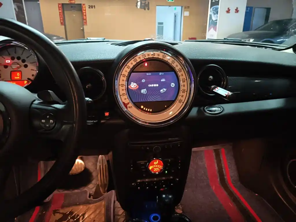 MINI Mini — миниатюра 13