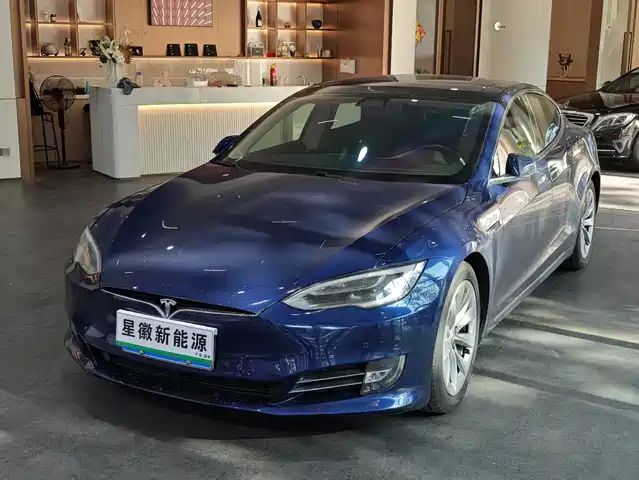 TESLA MODEL S 2017