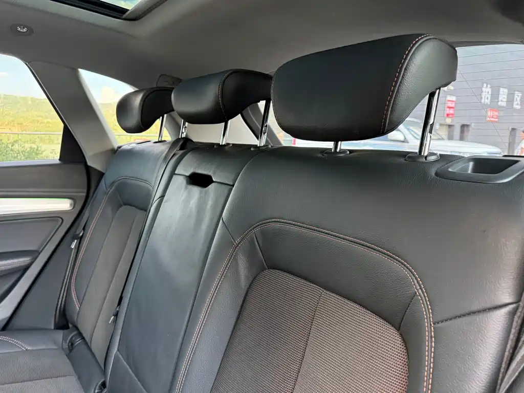 Audi Q5L — миниатюра 36