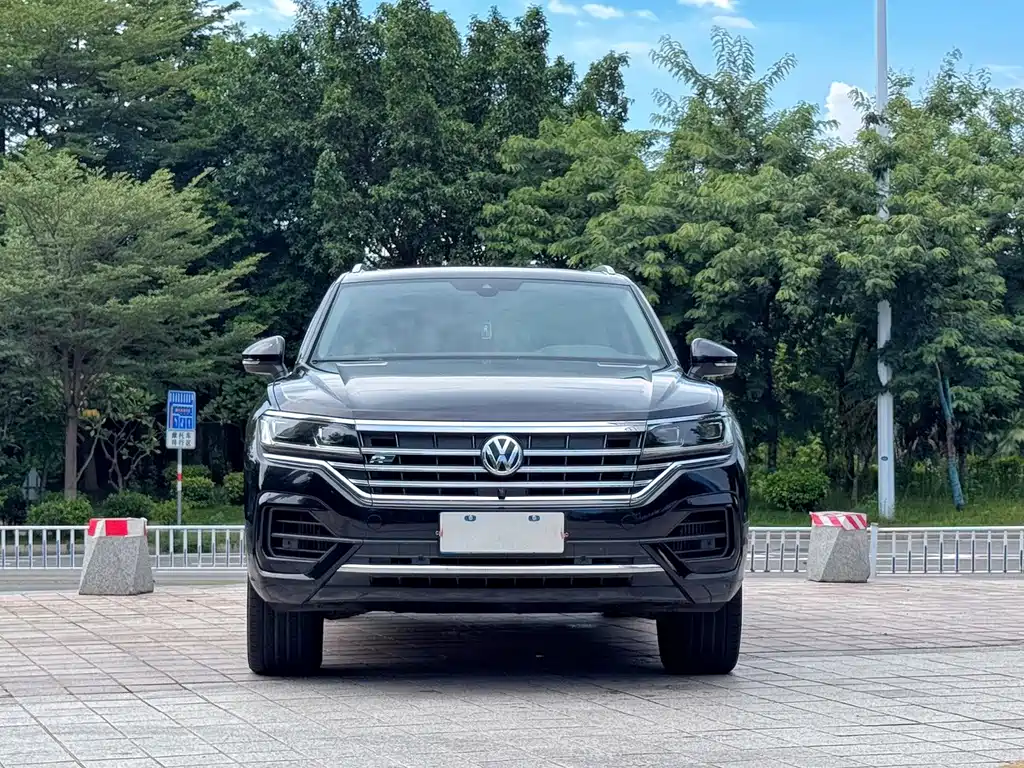 Volkswagen Touareg — миниатюра 2