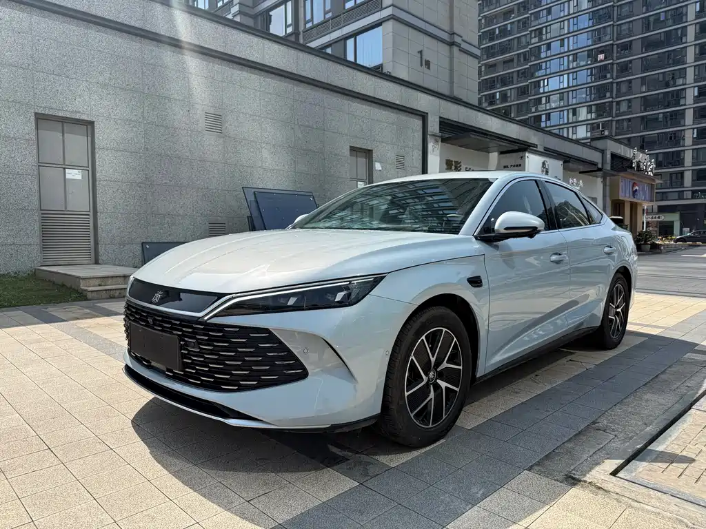 Byd Qin L 2025