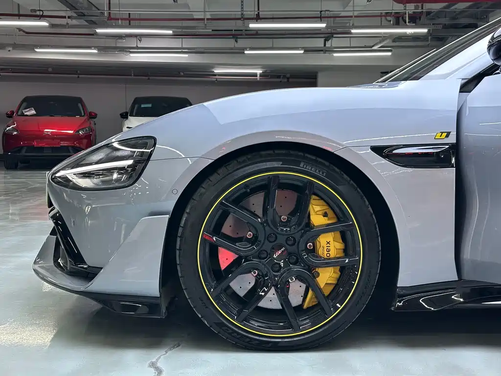 XIAOMI CAR XIAOMI SU7 ULTRA