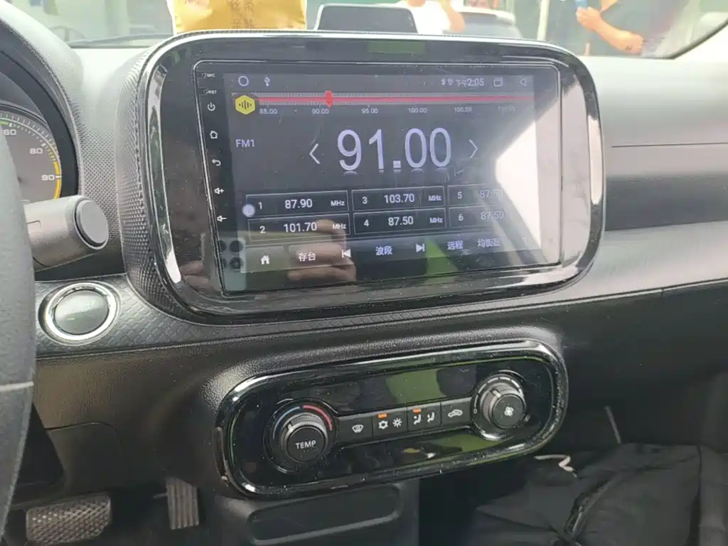 Roewe Clever — миниатюра 13