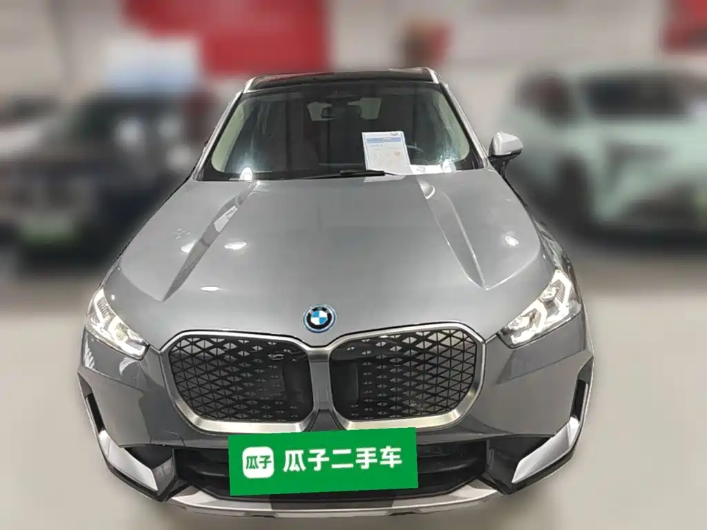 BMW iX1 — миниатюра 5