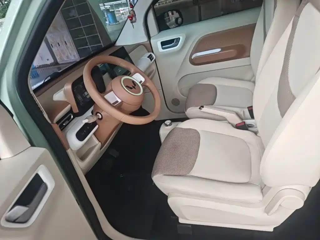 Wuling MINIEV — миниатюра 15