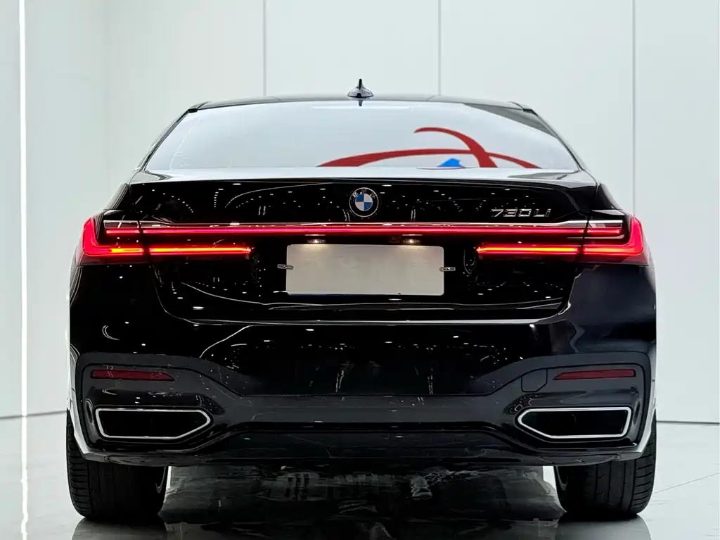 BMW 7 Series — миниатюра 18