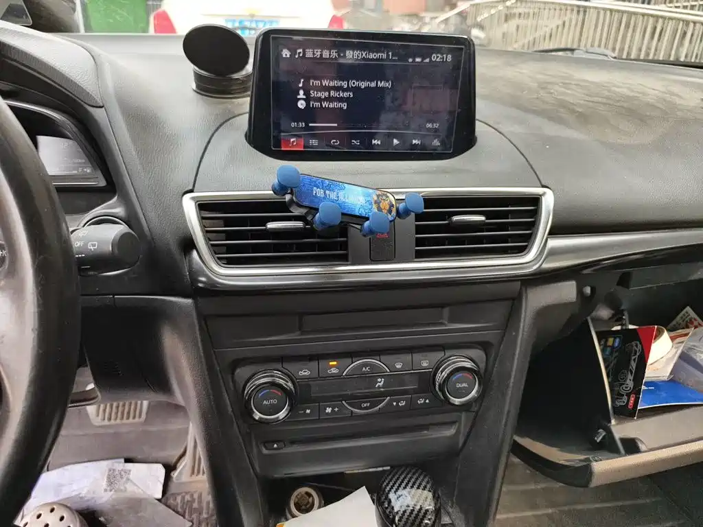 Mazda 3 Axela — миниатюра 9