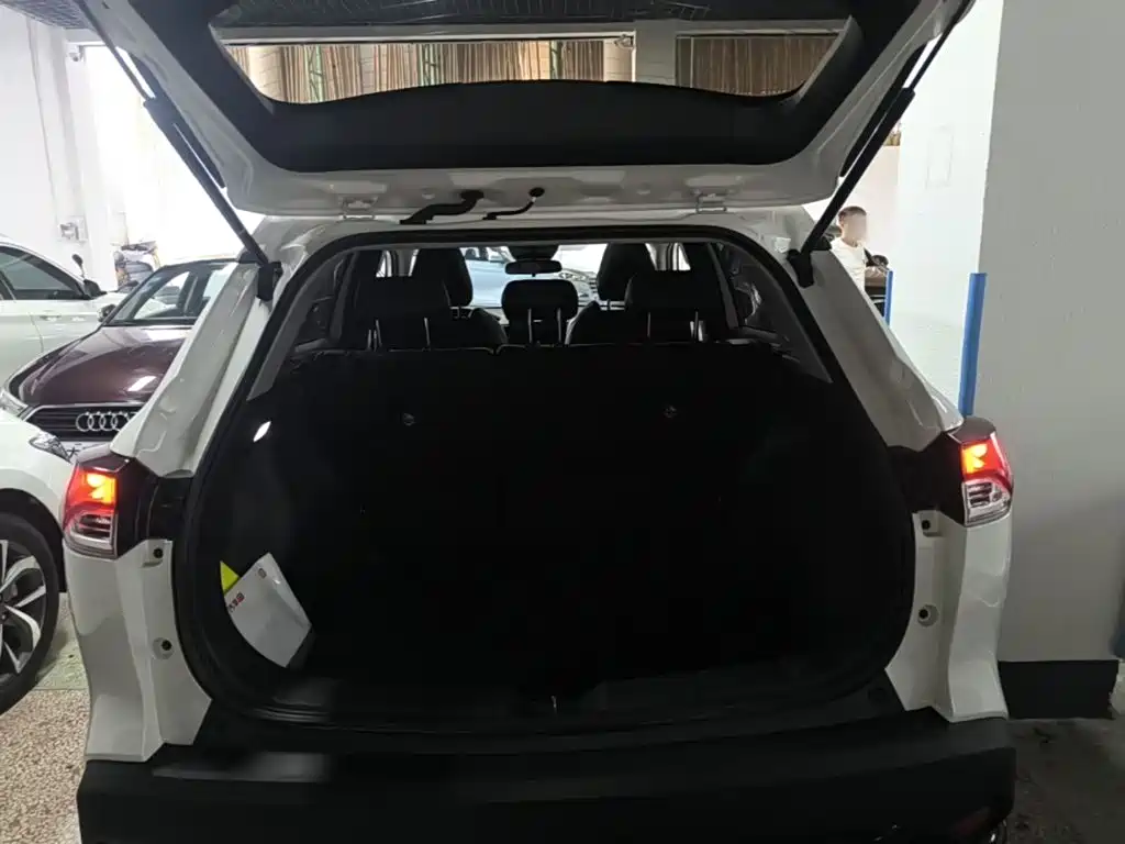 Toyota Frontlander — миниатюра 19