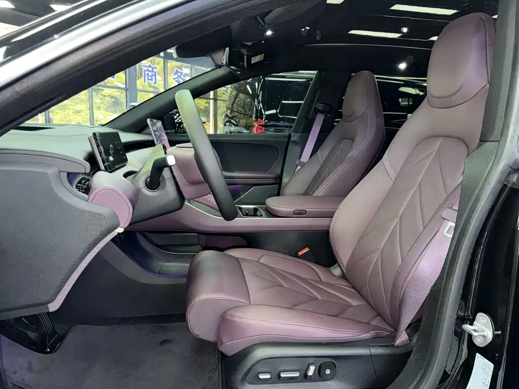 NIO ET5T — миниатюра 8