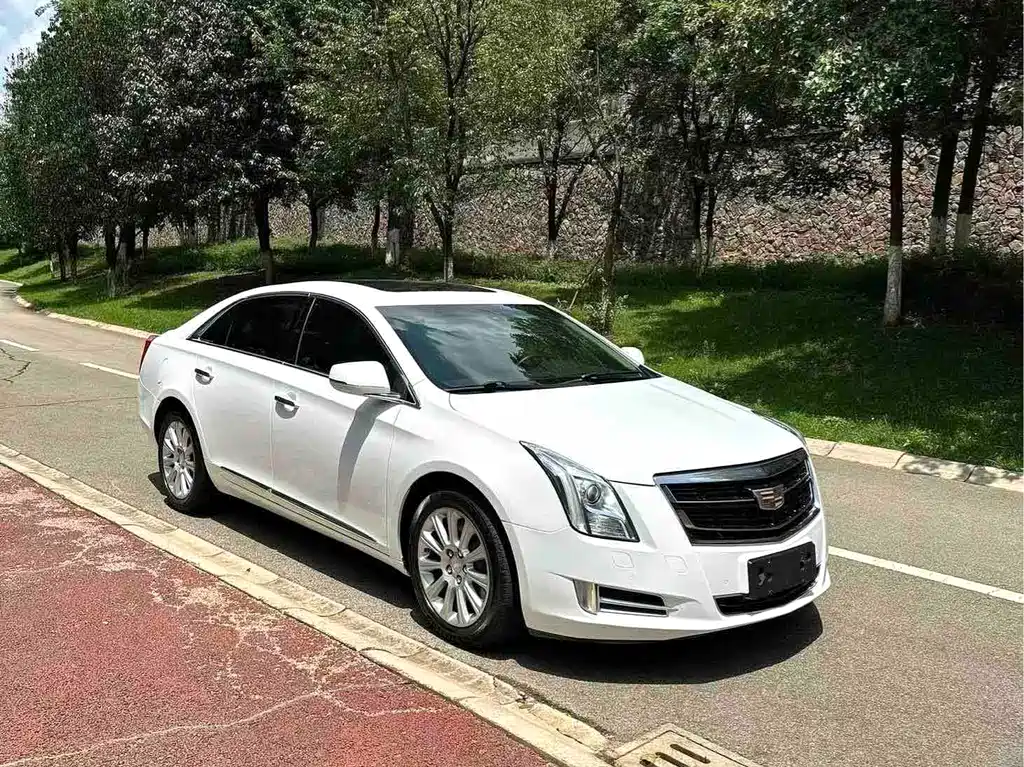 Cadillac XTS — миниатюра 3
