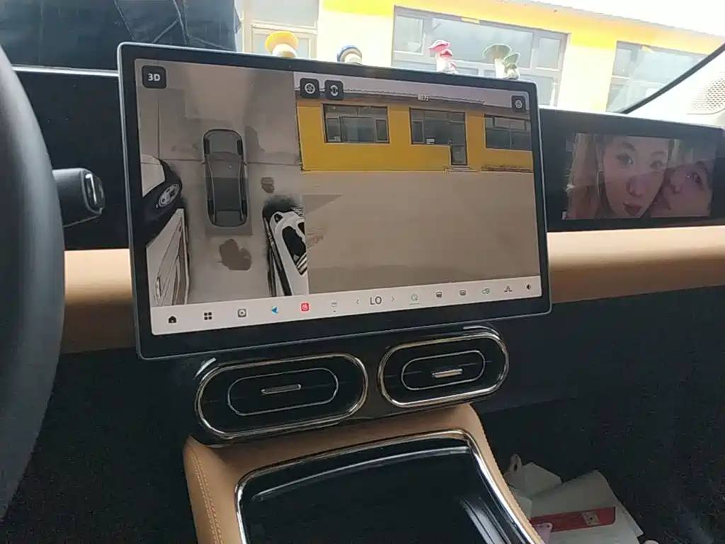Leapmotor Leapmotor C11 — миниатюра 13