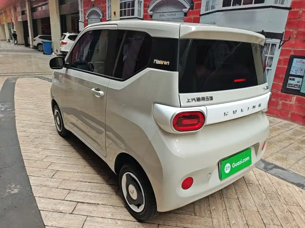 Wuling MINIEV — миниатюра 5