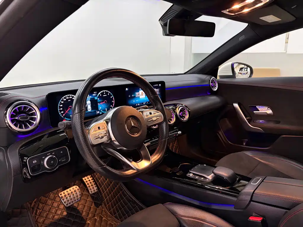 Mercedes-Benz CLA (Import) — миниатюра 4