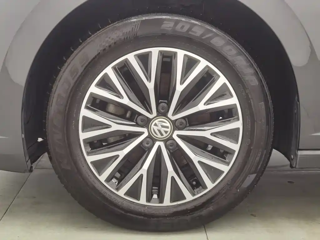 Volkswagen Sagitar — миниатюра 17