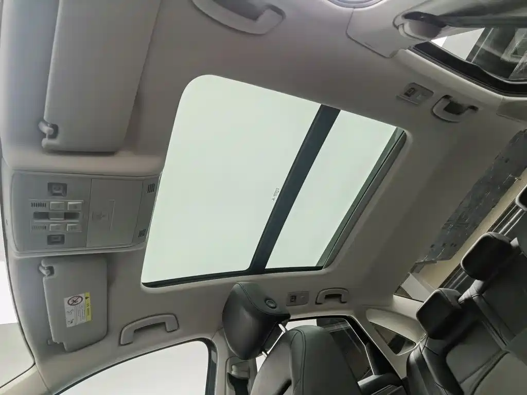 Volkswagen Sagitar — миниатюра 14