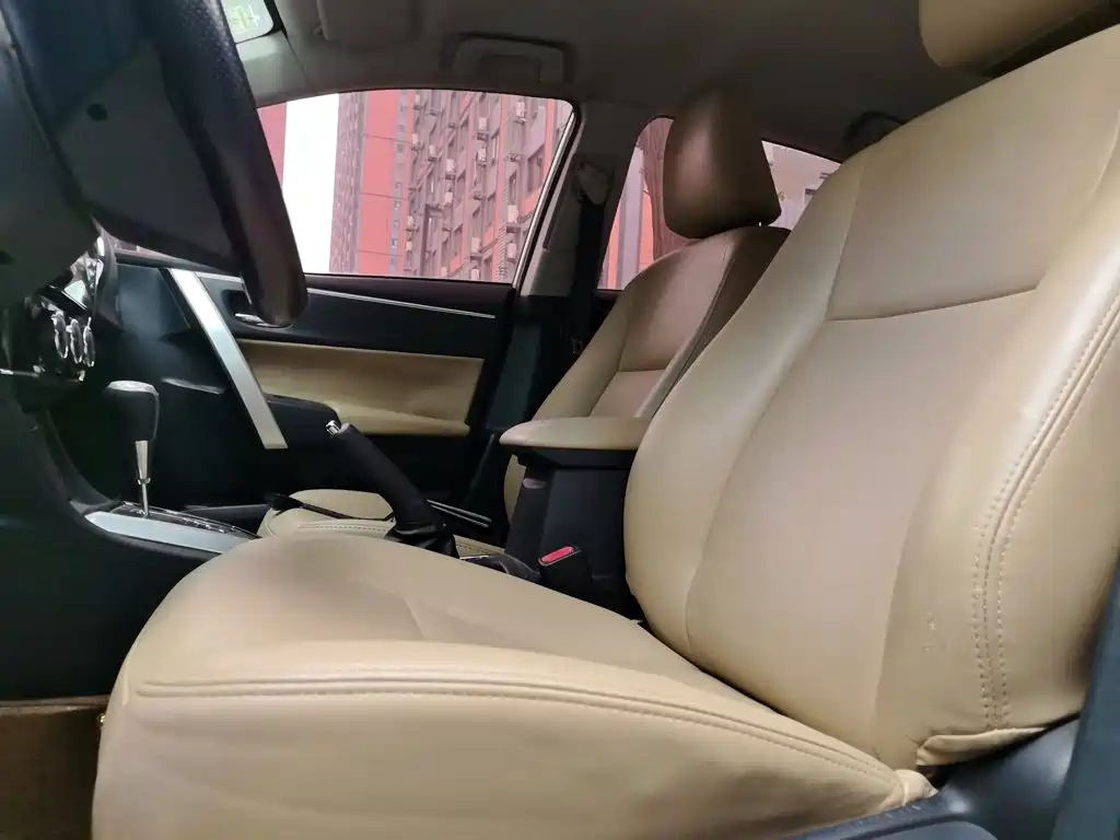 Toyota Corolla — миниатюра 11