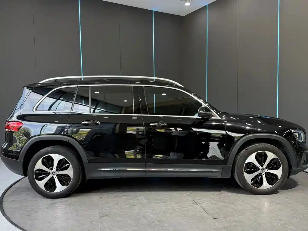 Mercedes-Benz GLB — миниатюра 5