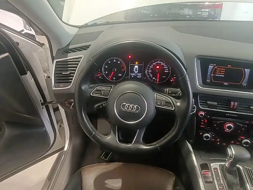 Audi Q5 — миниатюра 15