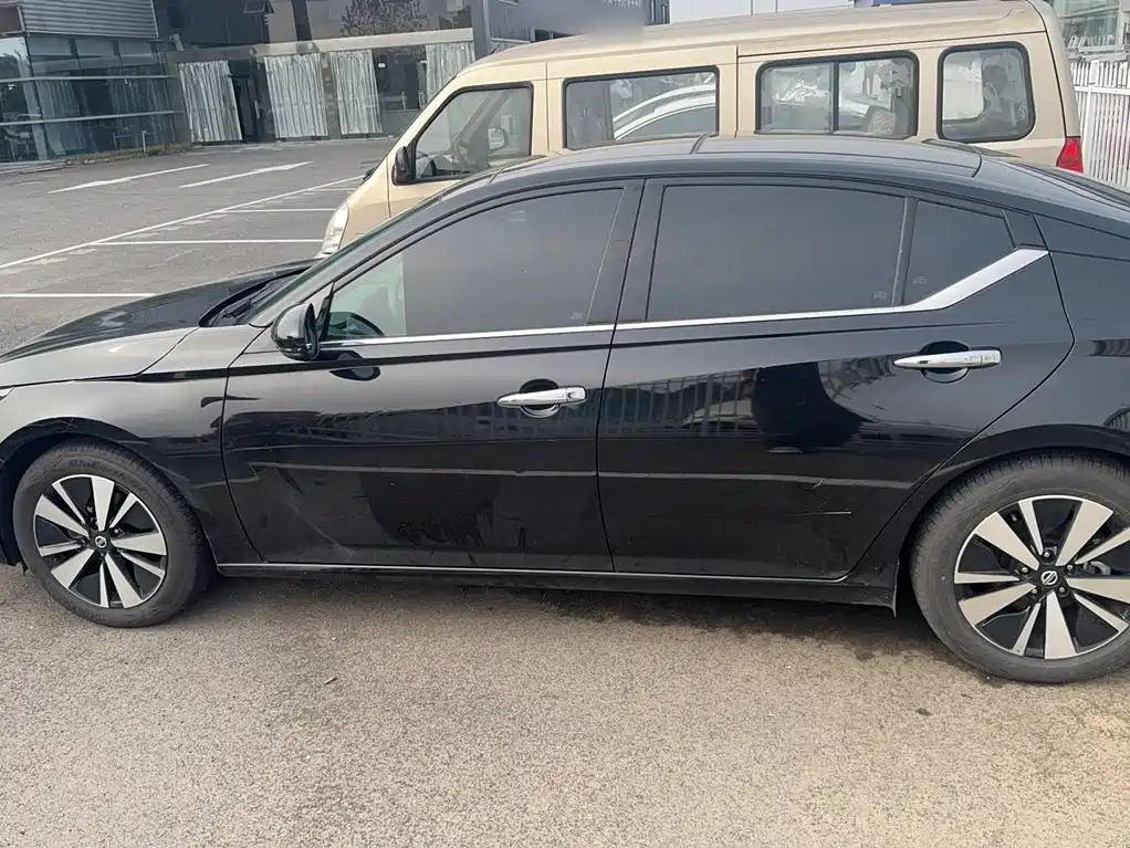 Nissan Teana — миниатюра 15