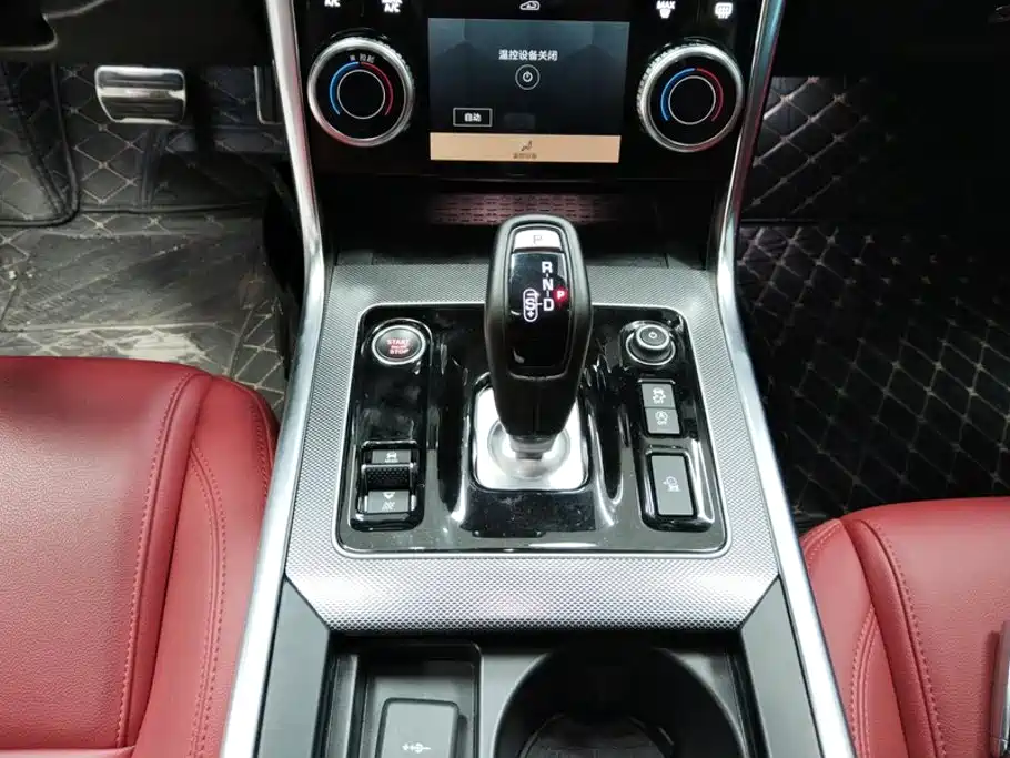 Jaguar XEL — миниатюра 16