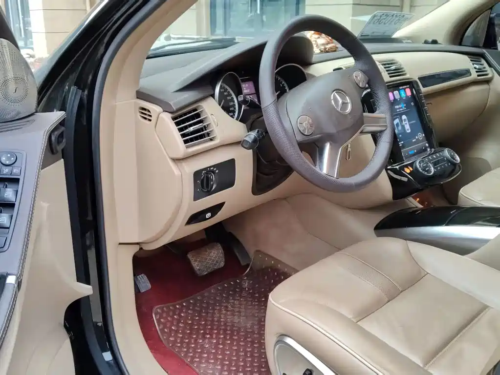 MERCEDES-BENZ R CLASS