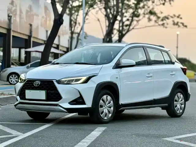 toyota yaris-l-zhixuan