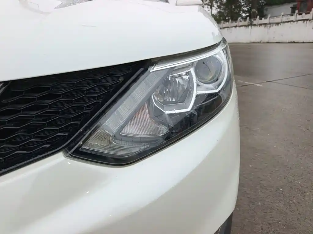 Nissan Qashqai — миниатюра 24