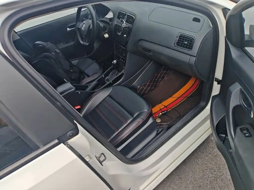 Volkswagen Polo — миниатюра 18