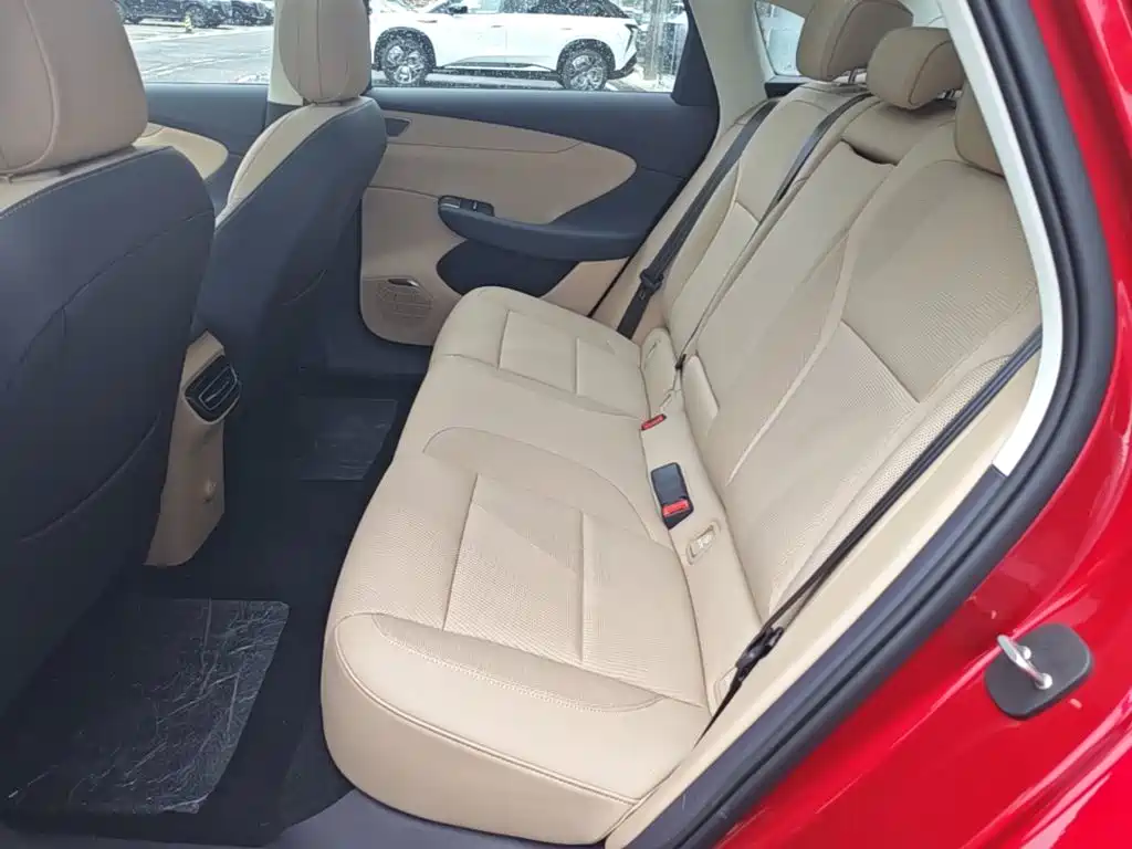 Hongqi Hongqi Tiangong 05 — миниатюра 17