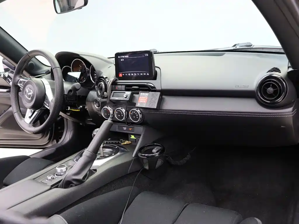 Mazda MX-5 — миниатюра 15