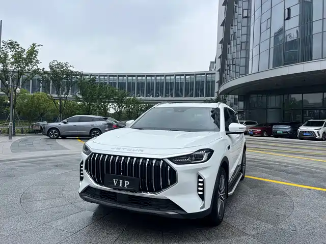 2025 JETOUR X70