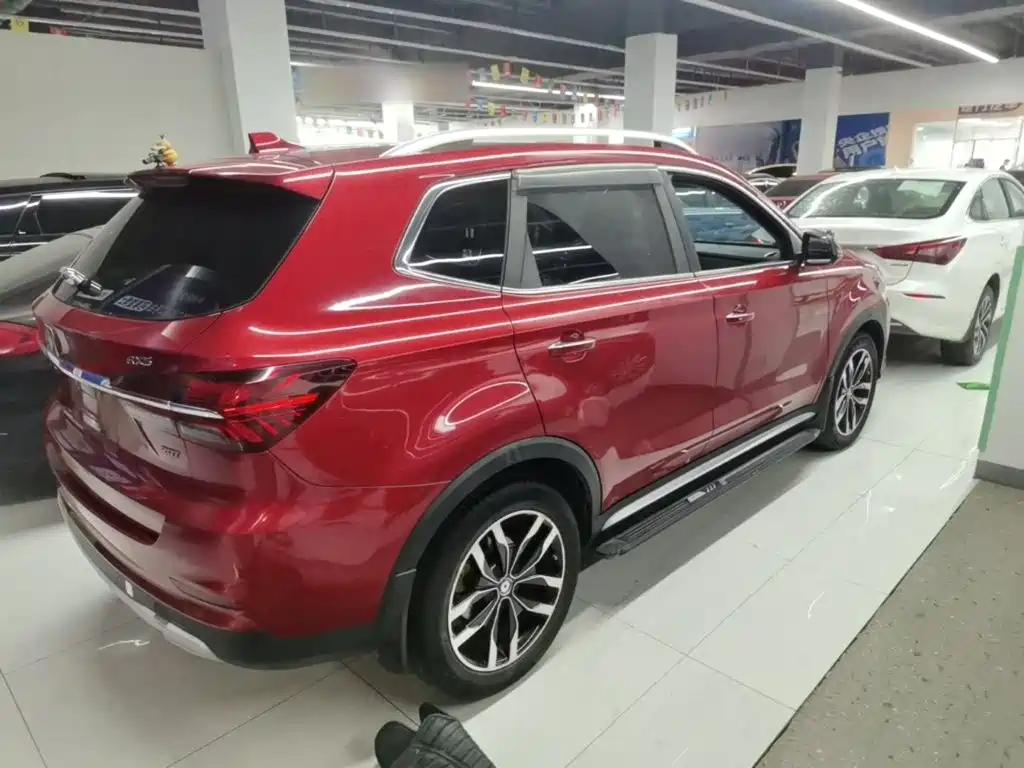 Roewe RX5 — миниатюра 7